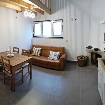 Casa D'avo Tiz