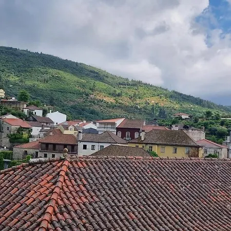 Casa D'avo Tiz شقة